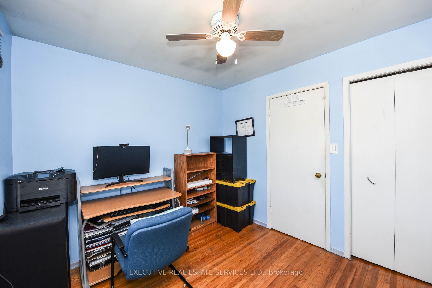 3380 Oakglade Cres