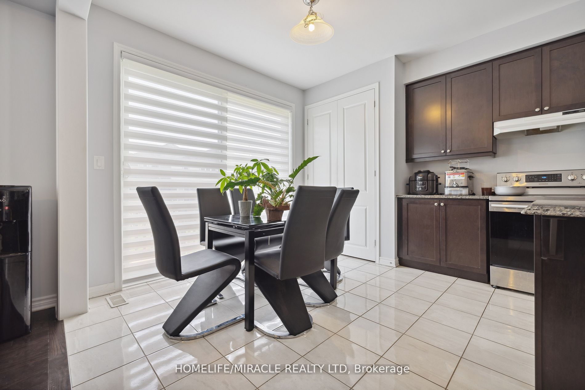 41 Averill Rd