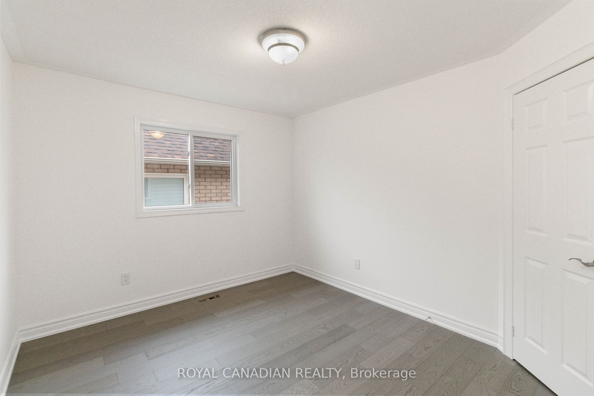 252 Sherwood Rd
