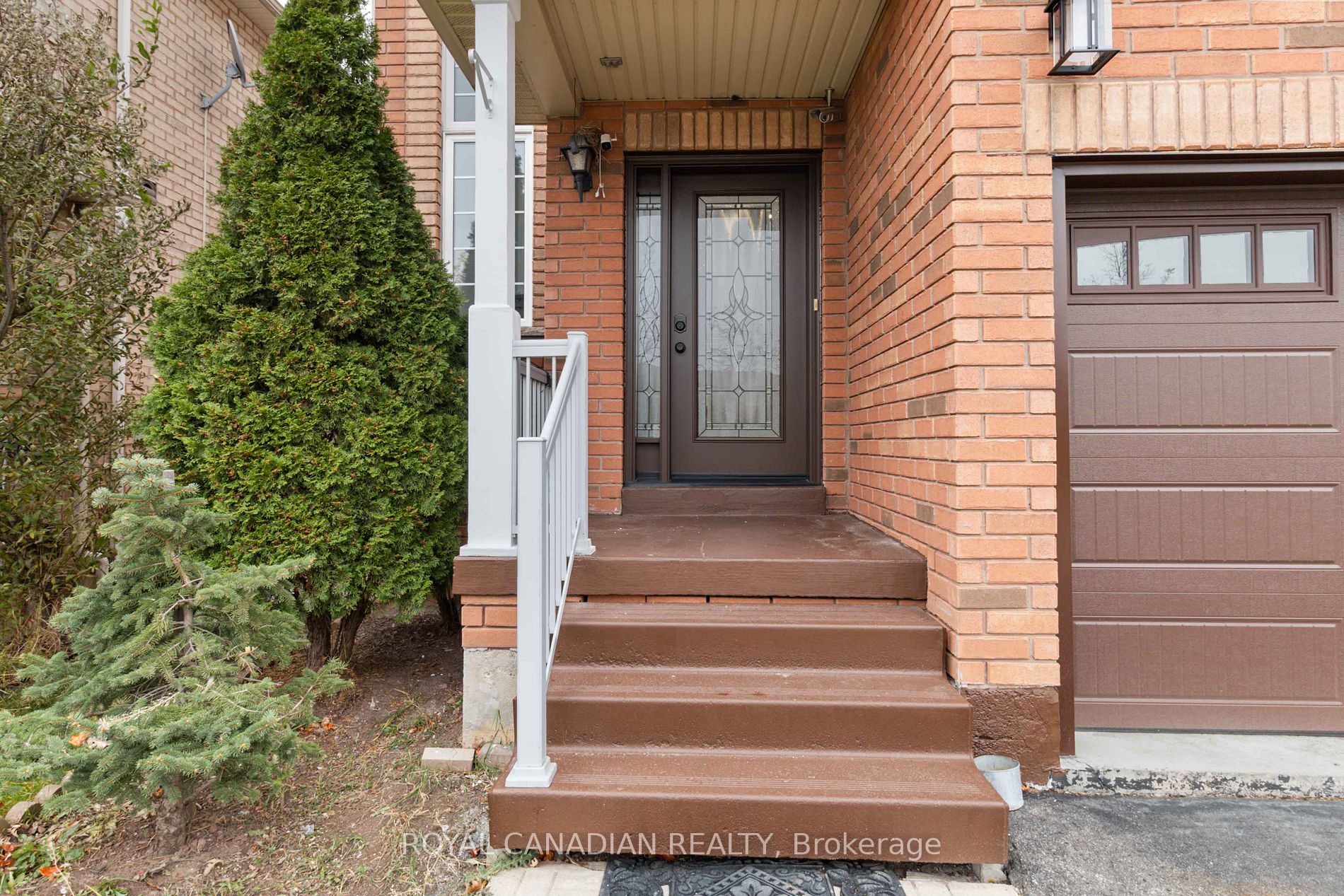 252 Sherwood Rd