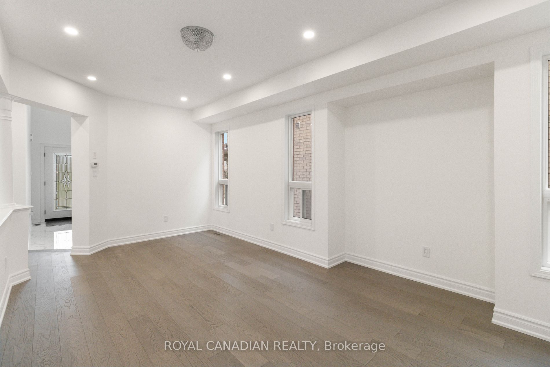 252 Sherwood Rd