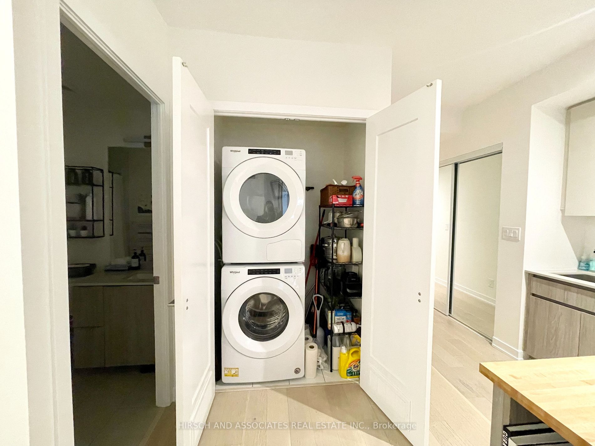 430 Roncesvalles Ave, #202