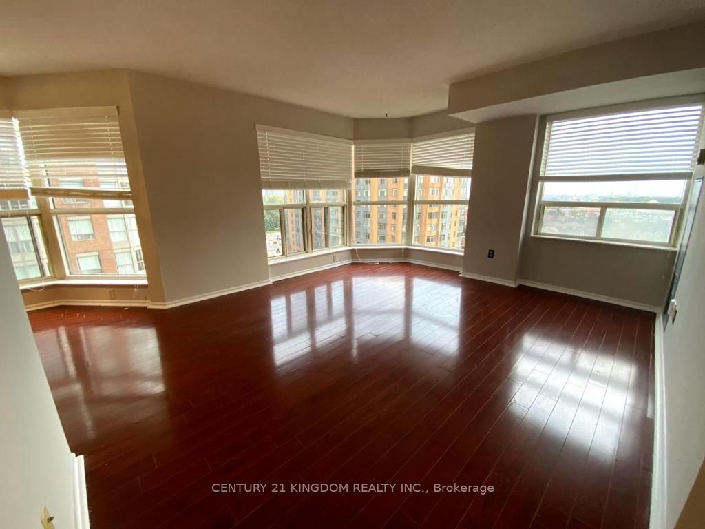 335 Webb Dr, #909