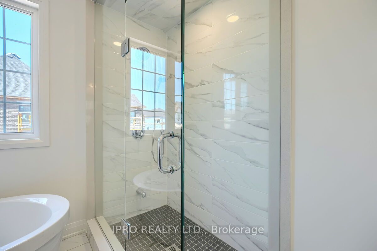 3105 Travertine Dr