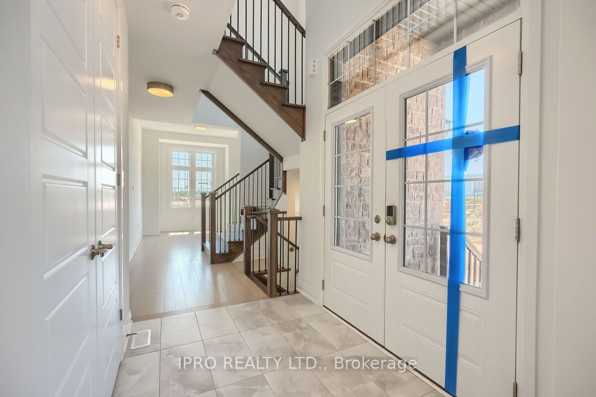 3105 Travertine Dr