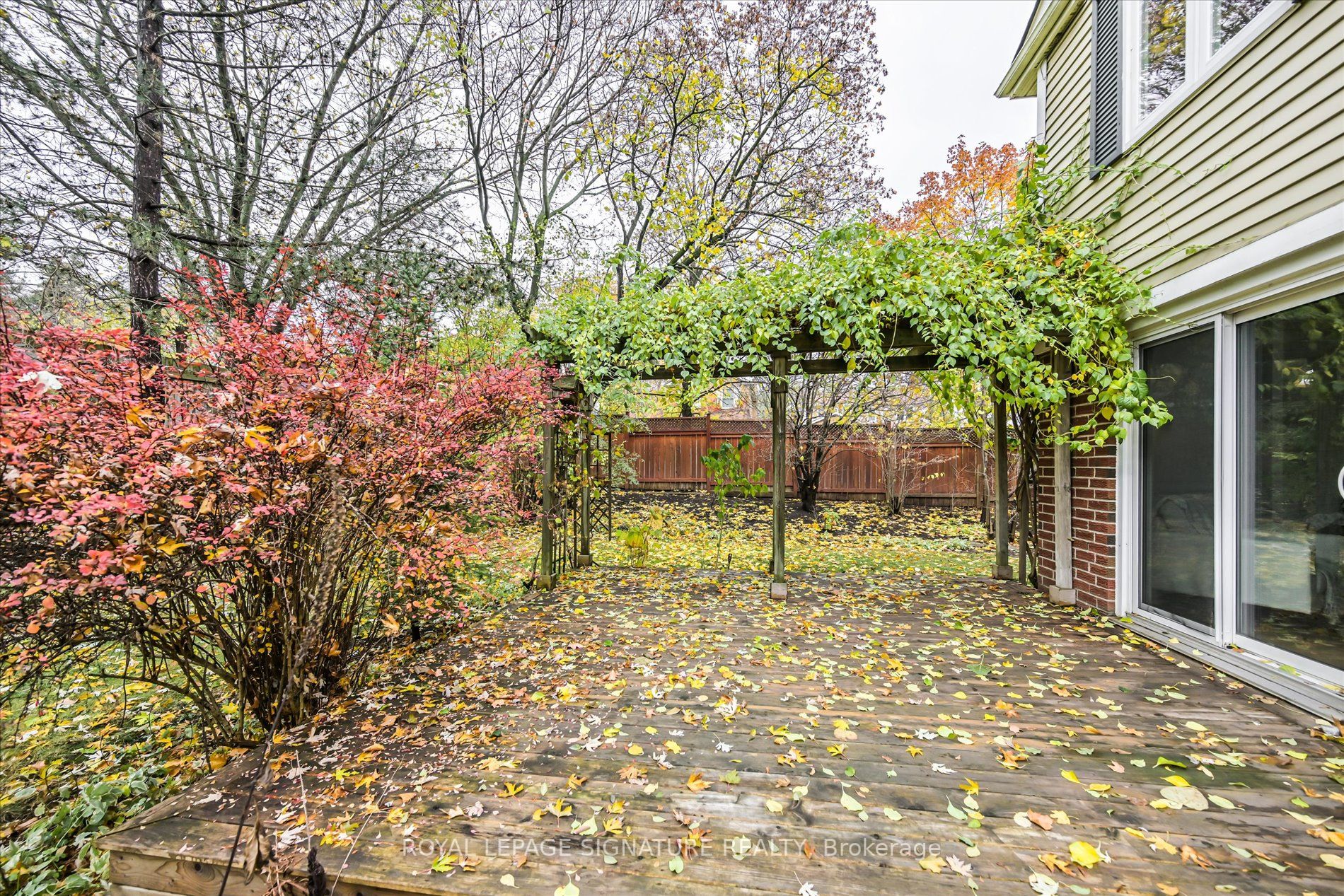 4104 Wheelwright Cres