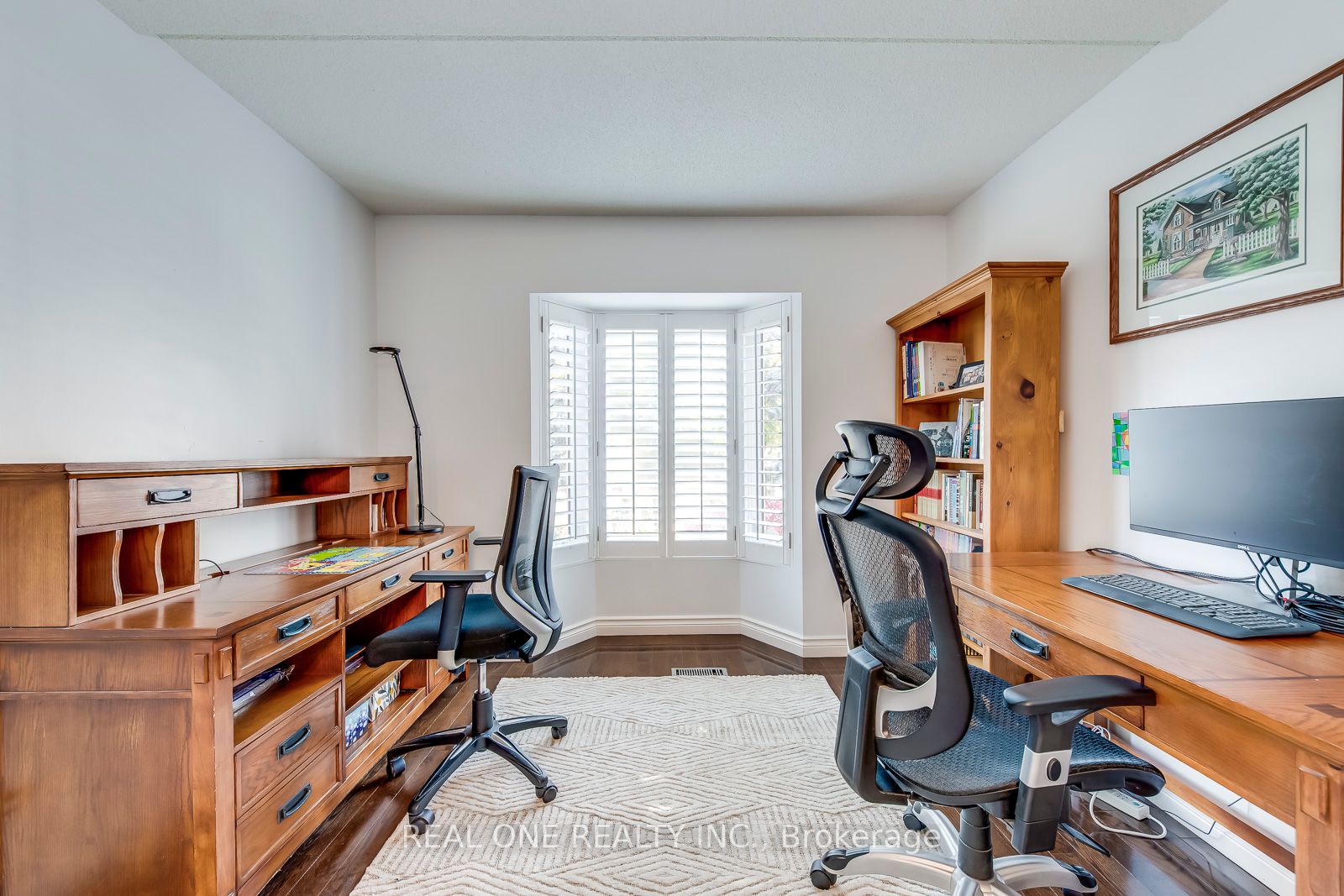 1564 Parish Lane