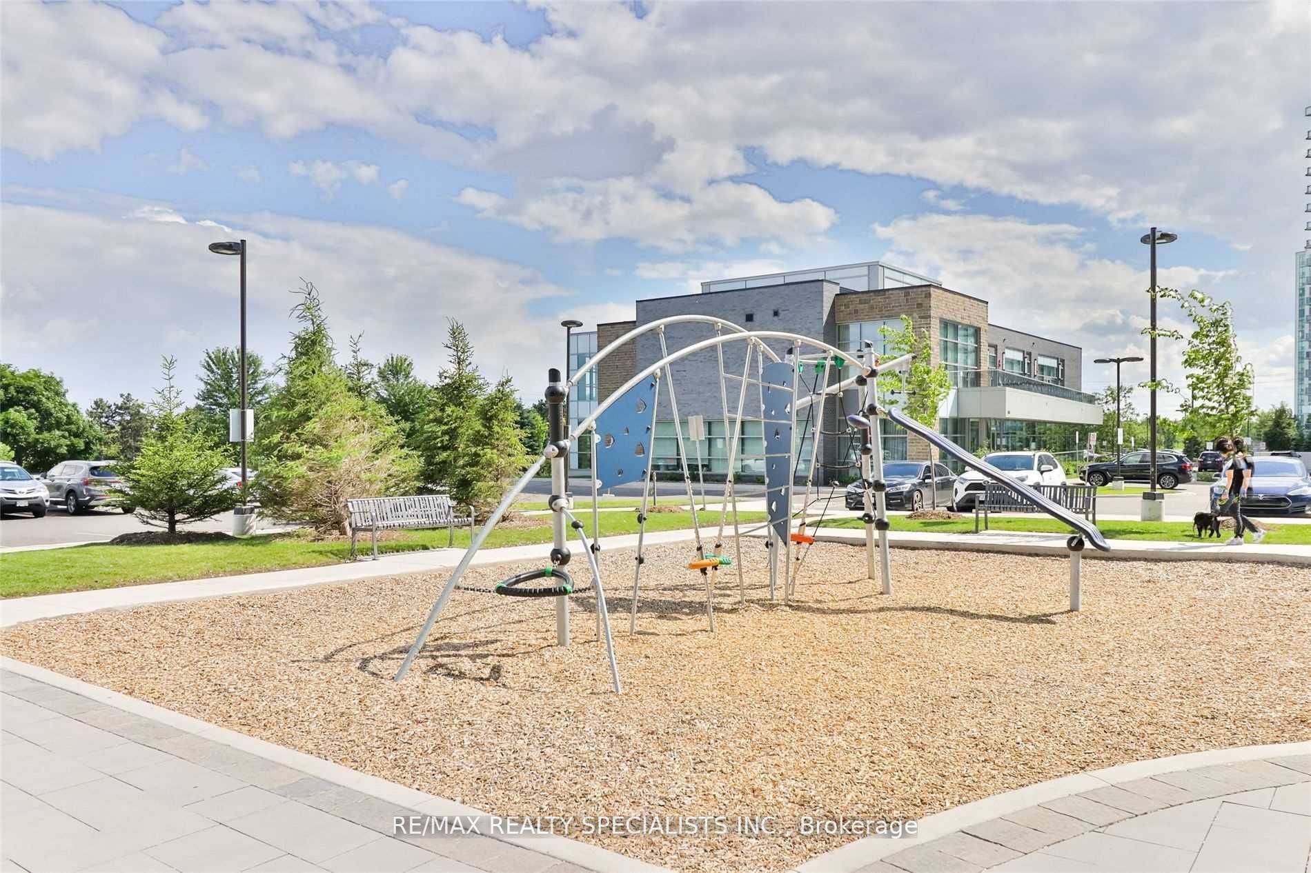 4677 Glen Erin Dr, #1110