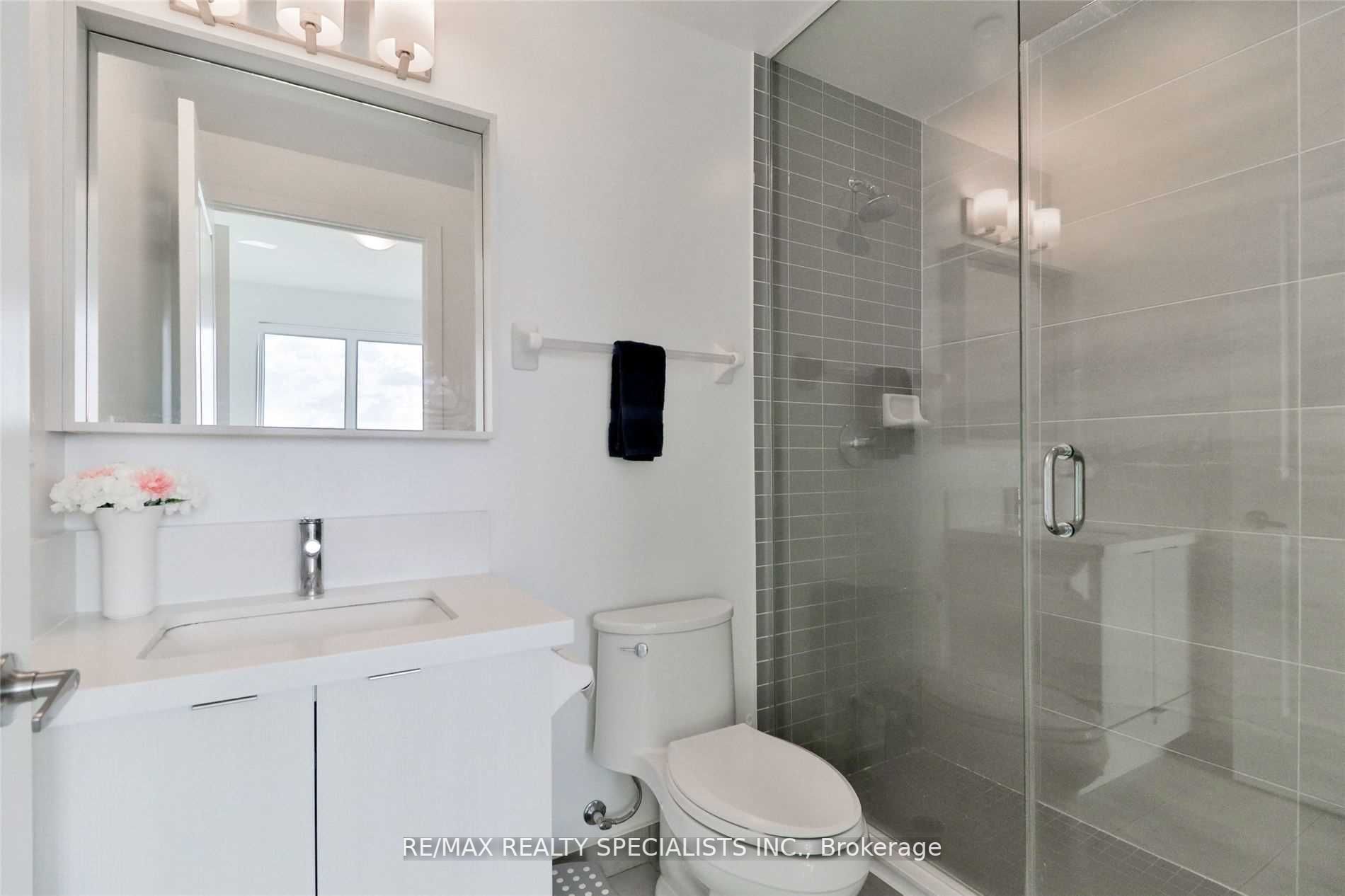 4677 Glen Erin Dr, #1110