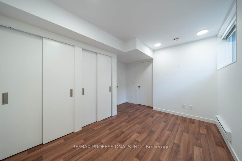 77 Thirty Fifth St