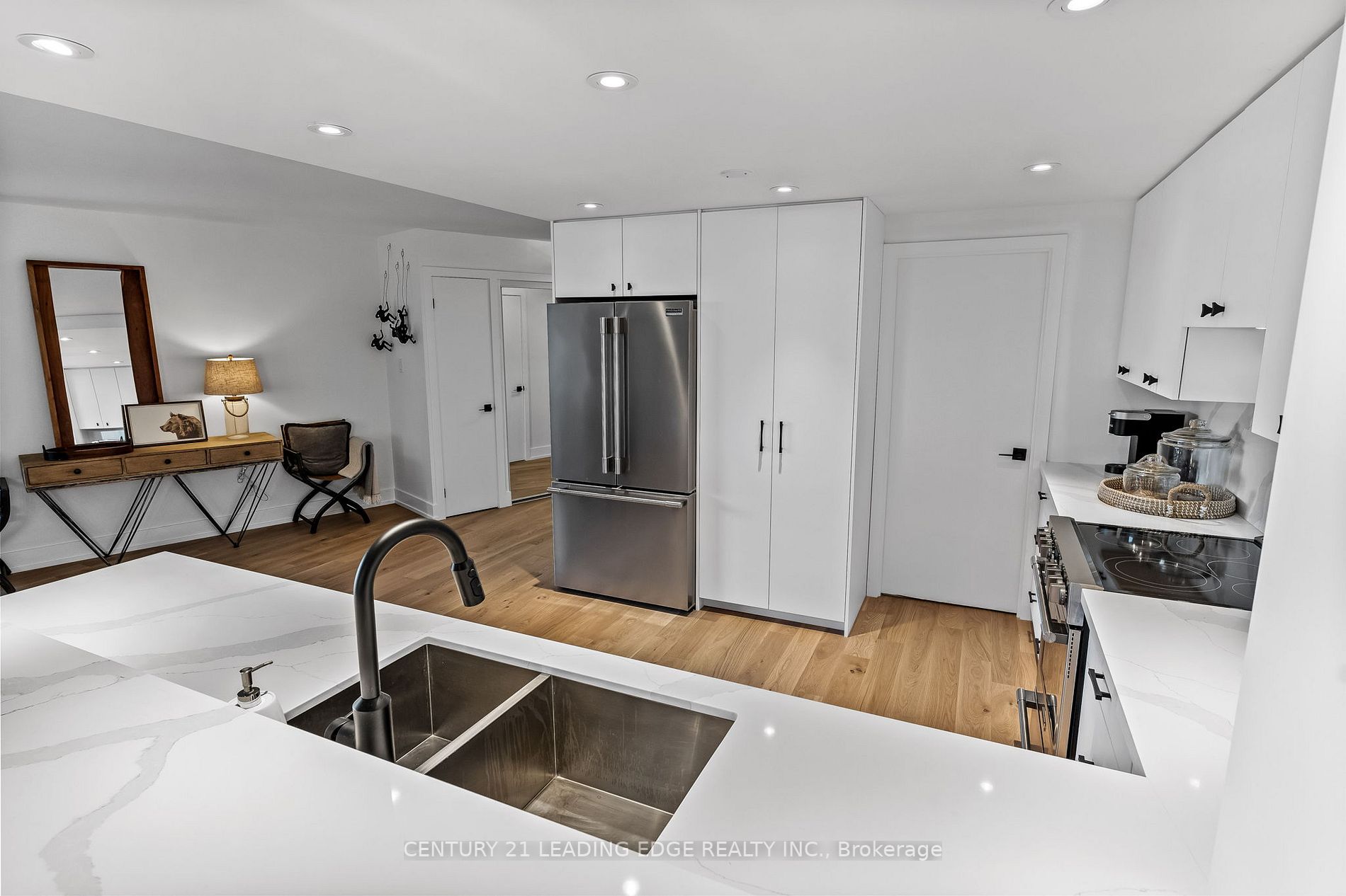 1230 Marlborough Crt, #601