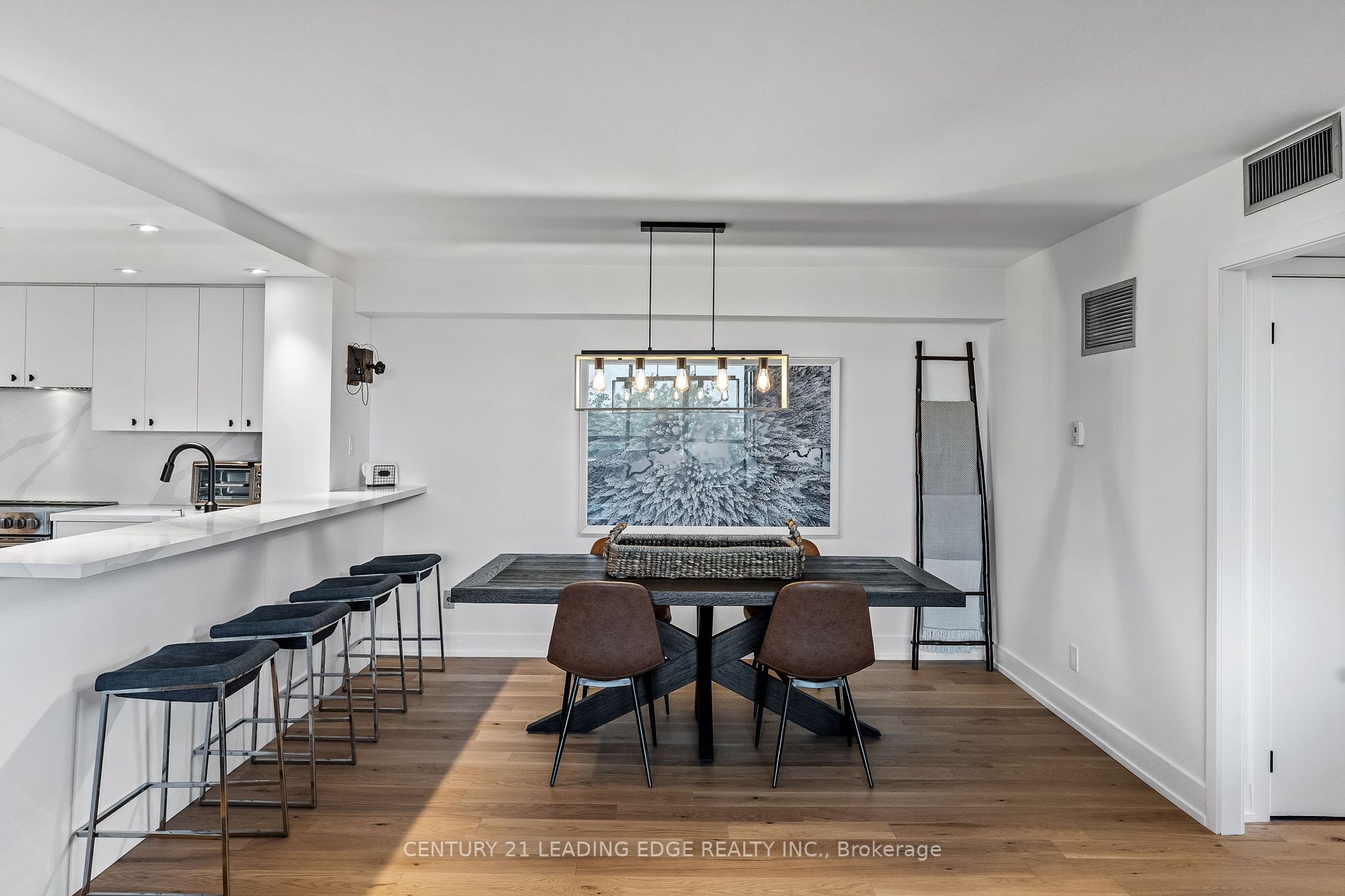 1230 Marlborough Crt, #601