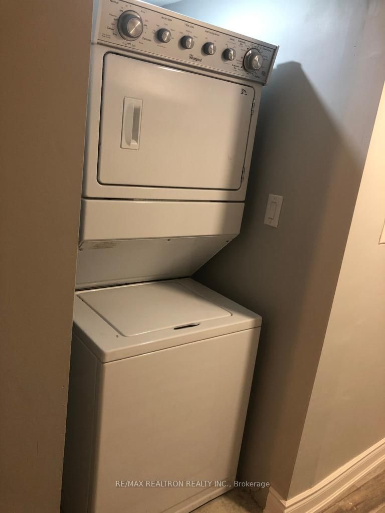 39 Treasure Dr