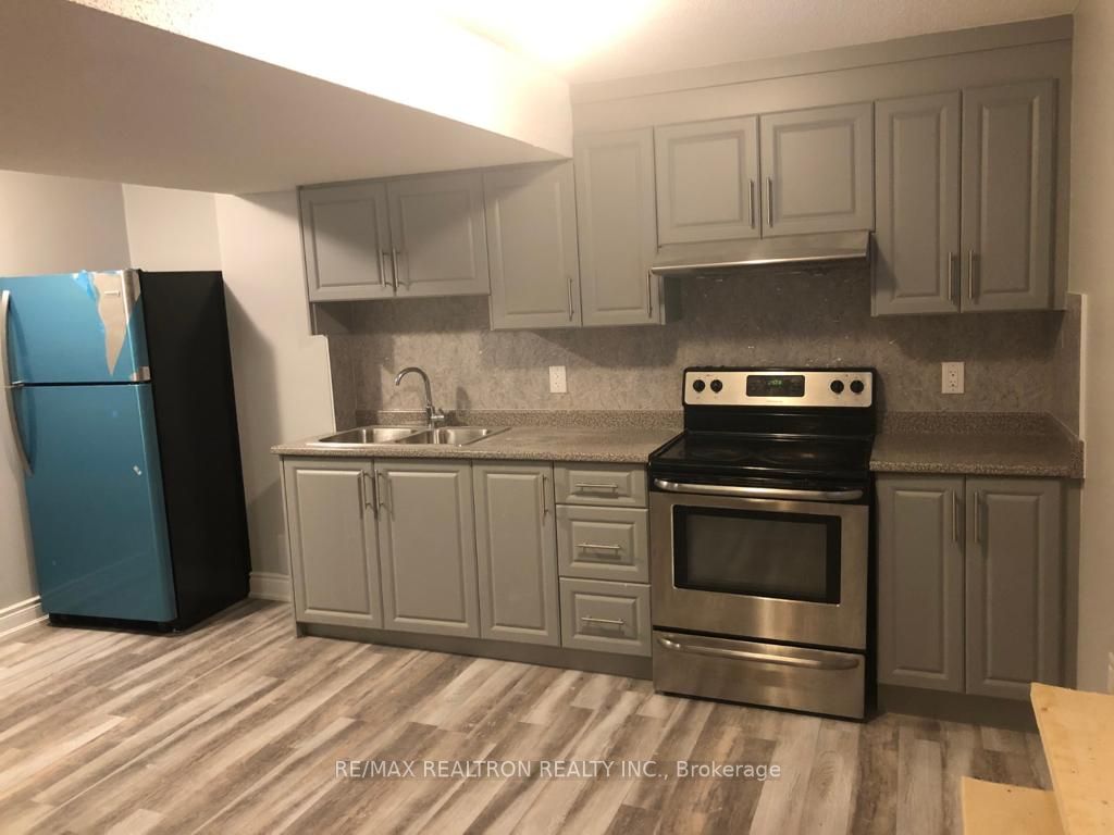 39 Treasure Dr