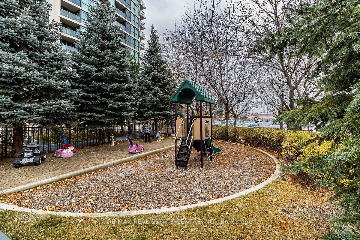225 Sherway Gardens Road, #206