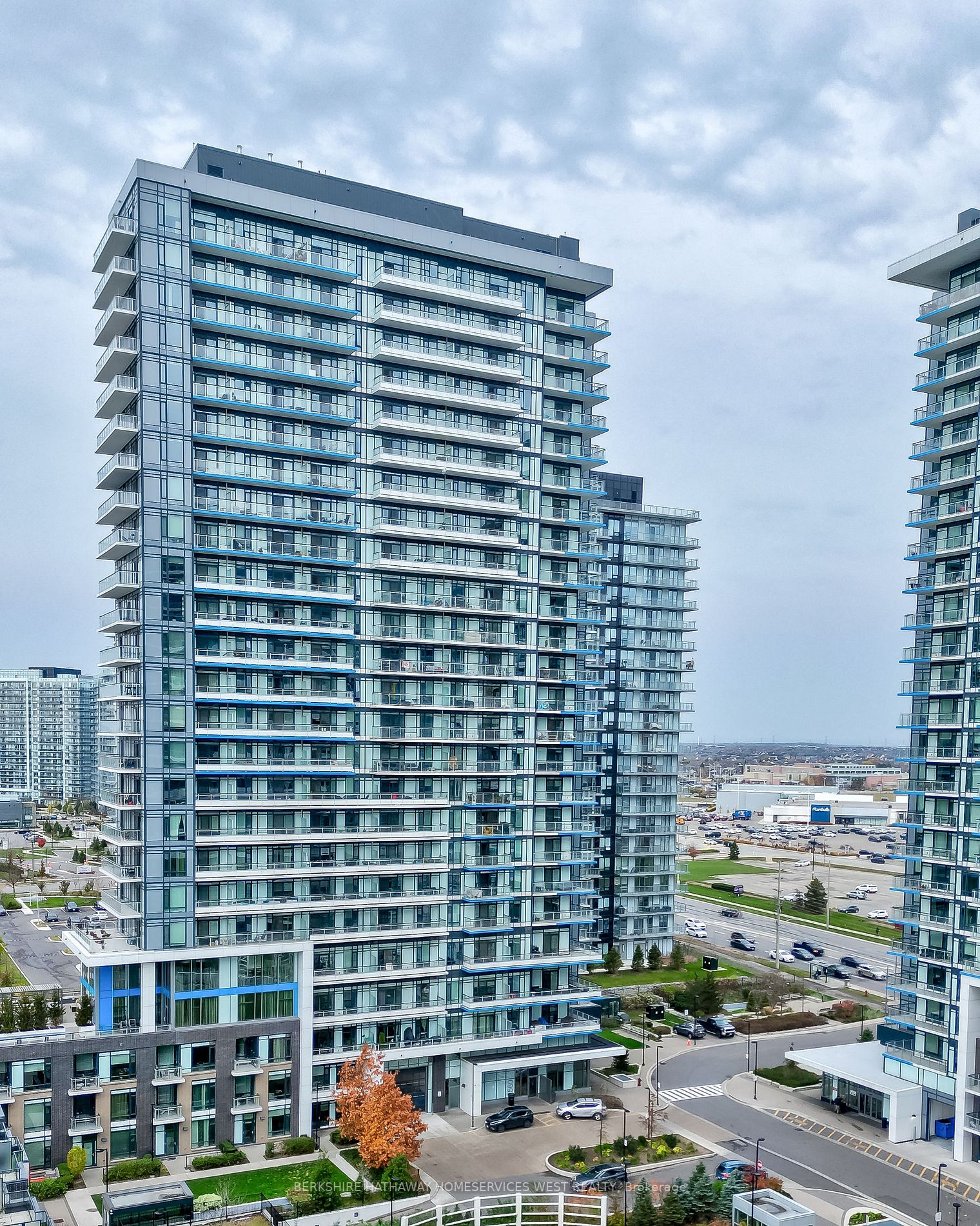 2560 Eglinton Avenue W, #507