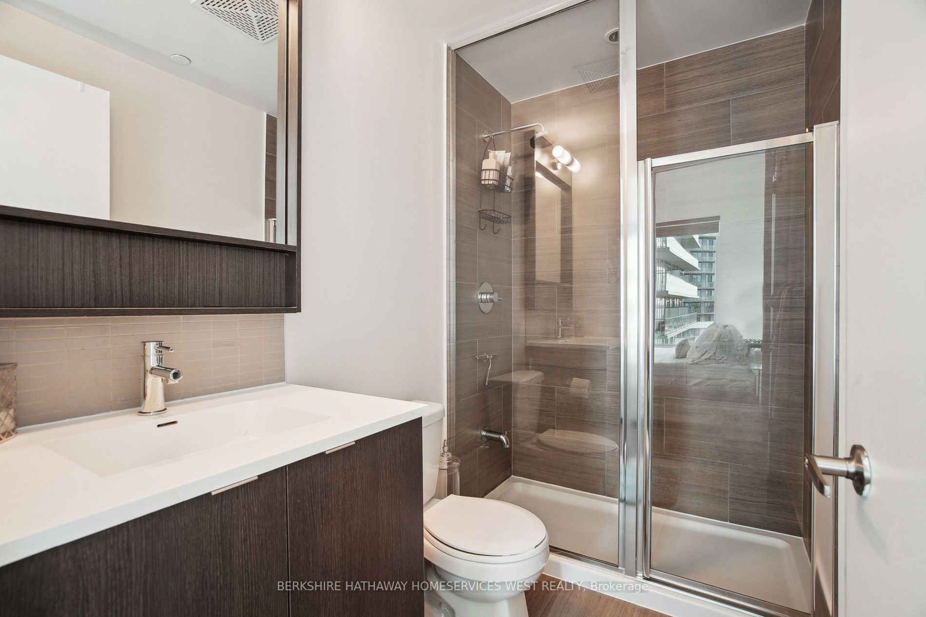 2560 Eglinton Avenue W, #507