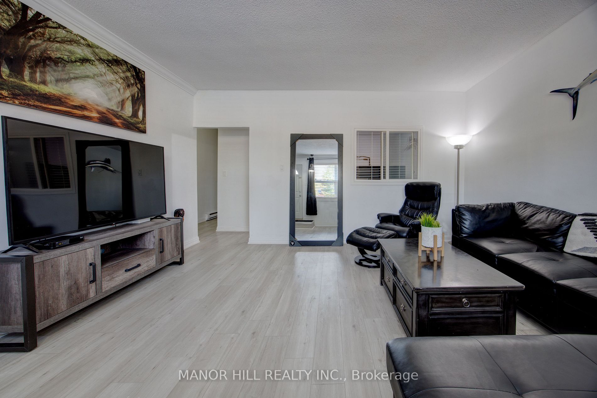 1334 Lakeshore Rd W