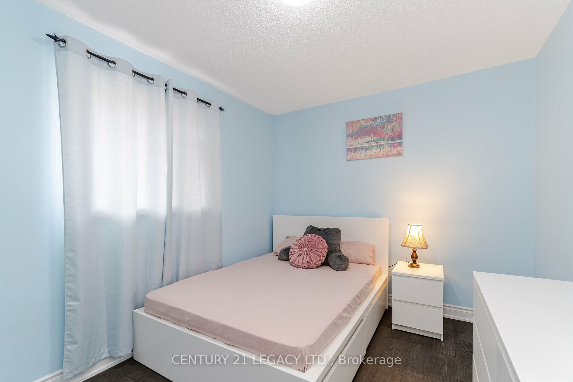 9 Mallard Cres