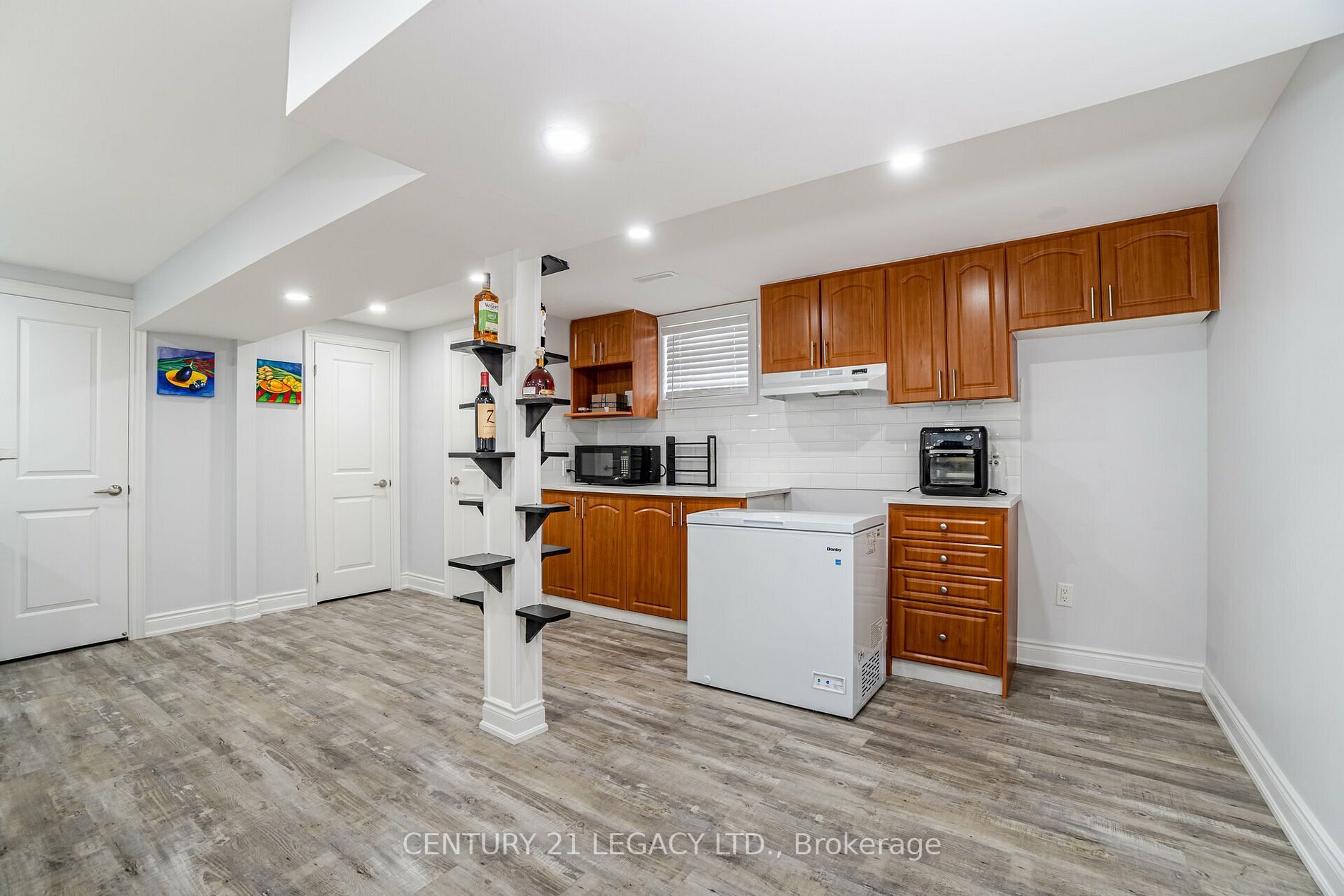 9 Mallard Cres