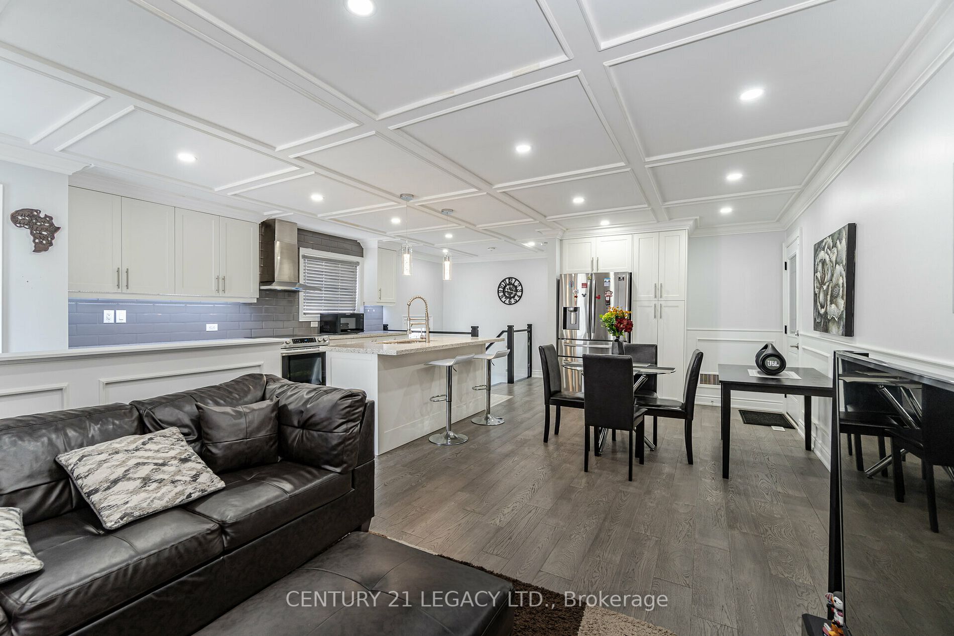 9 Mallard Cres