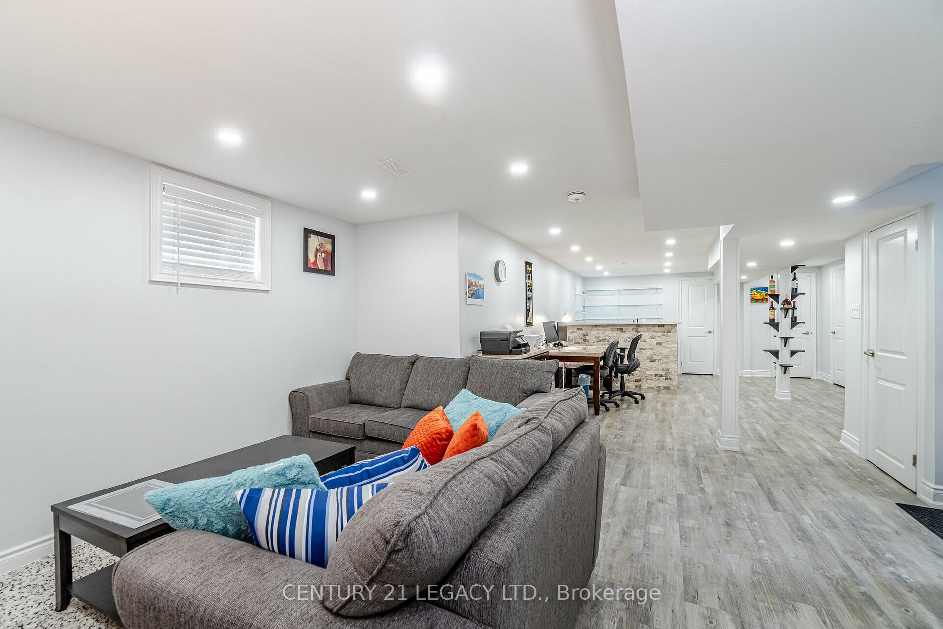 9 Mallard Cres