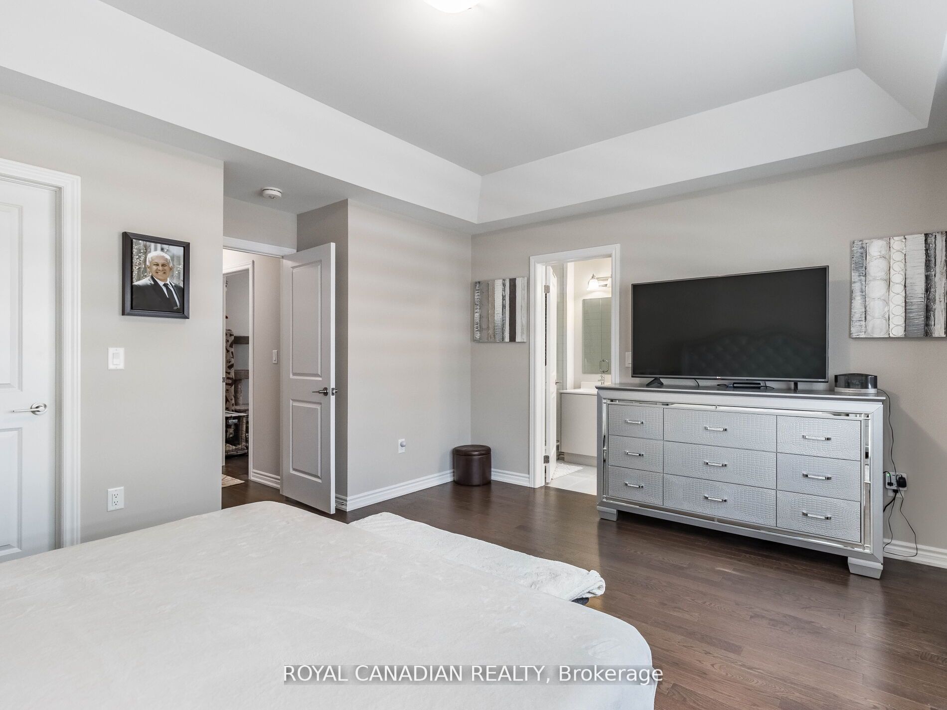 456 Bergamot Avenue
