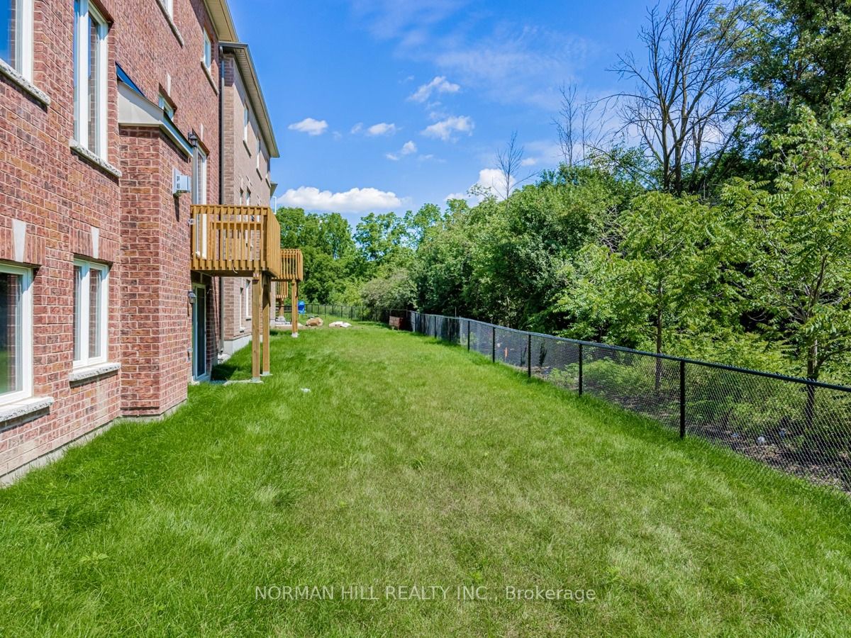 14 Unwind Cres