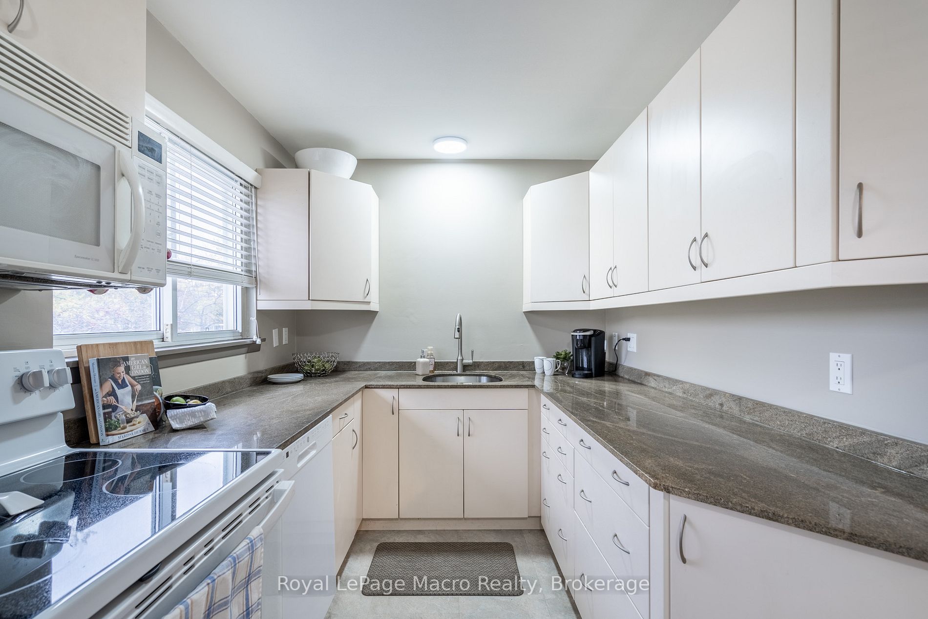 1270 Gainsborough Dr, #56