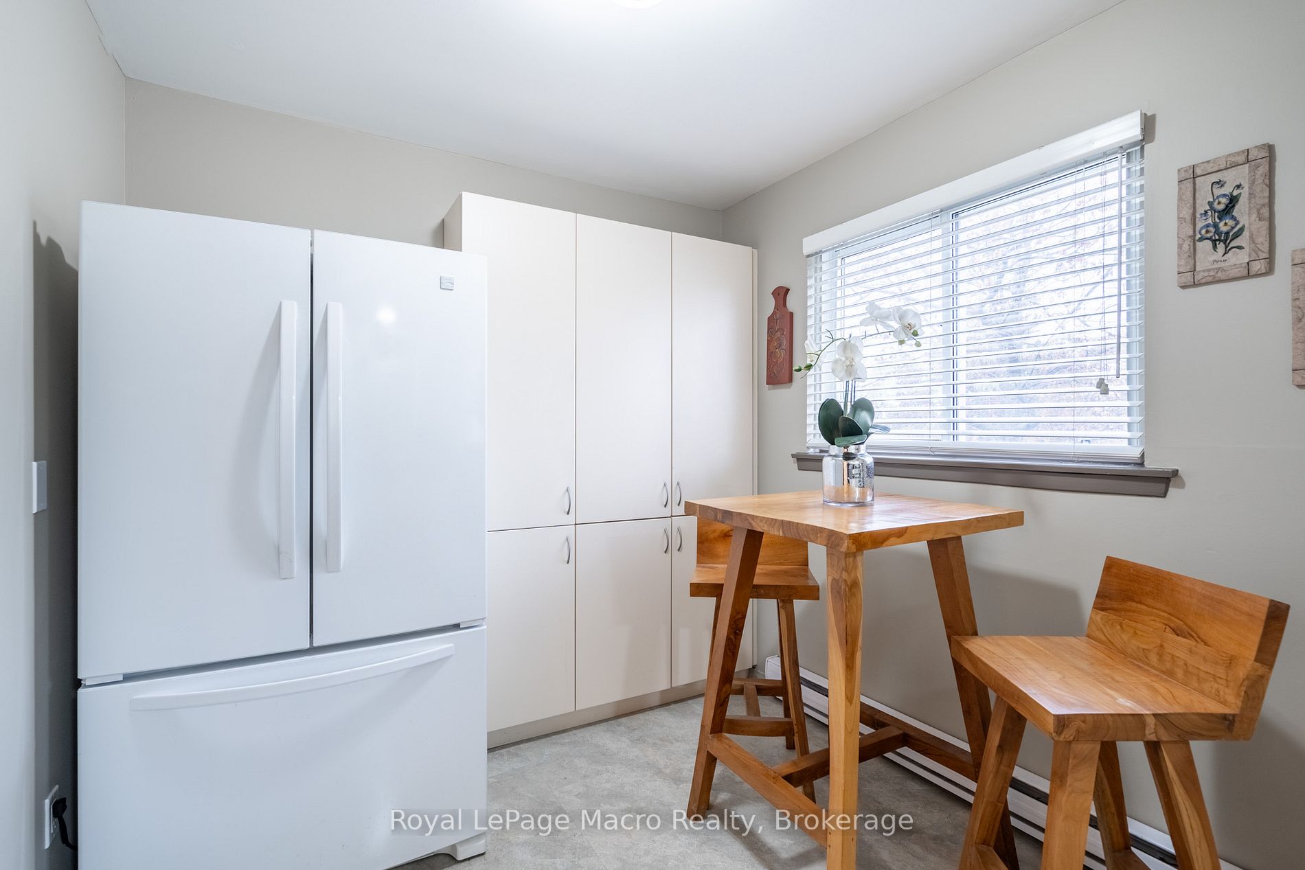 1270 Gainsborough Dr, #56