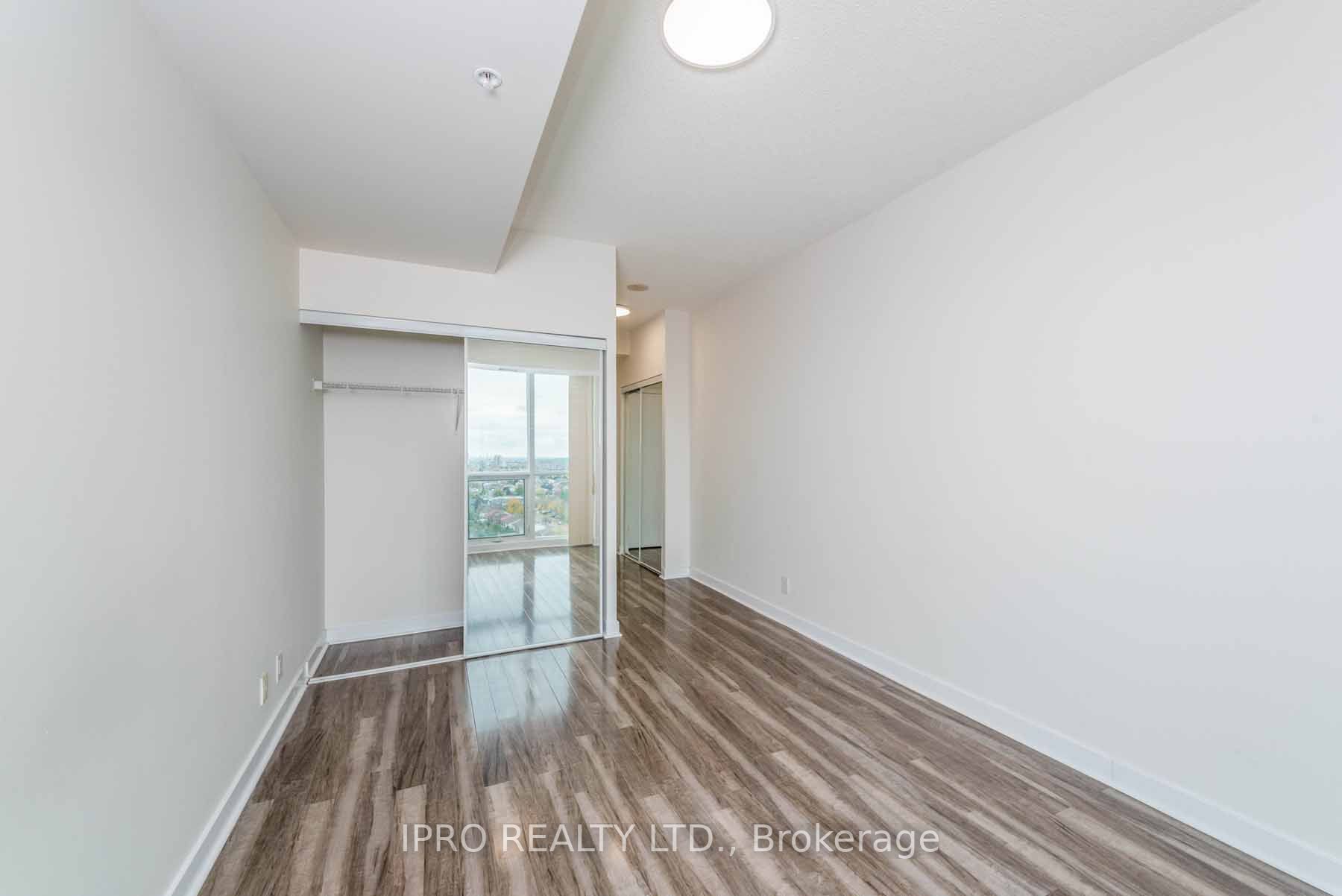 3985 Grand Park Dr, #1408