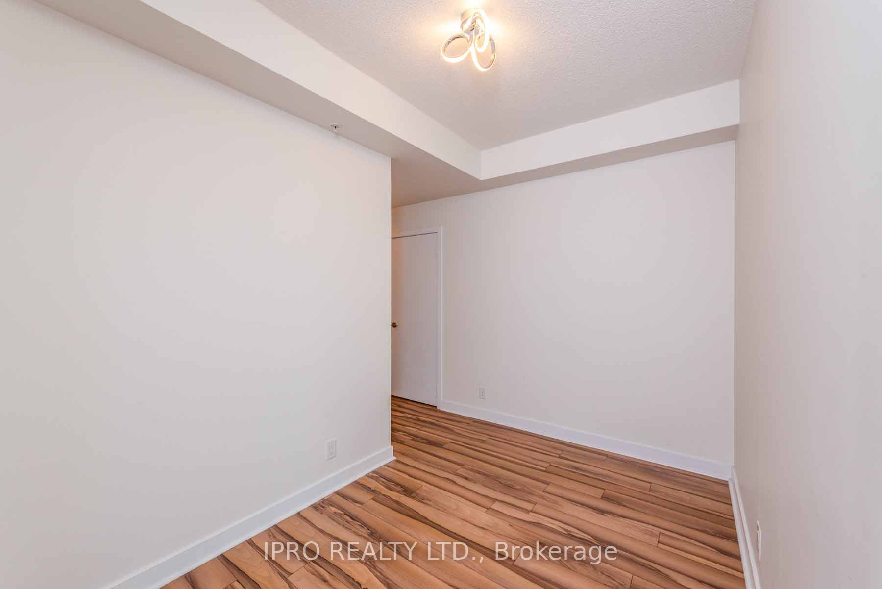 3985 Grand Park Dr, #1408