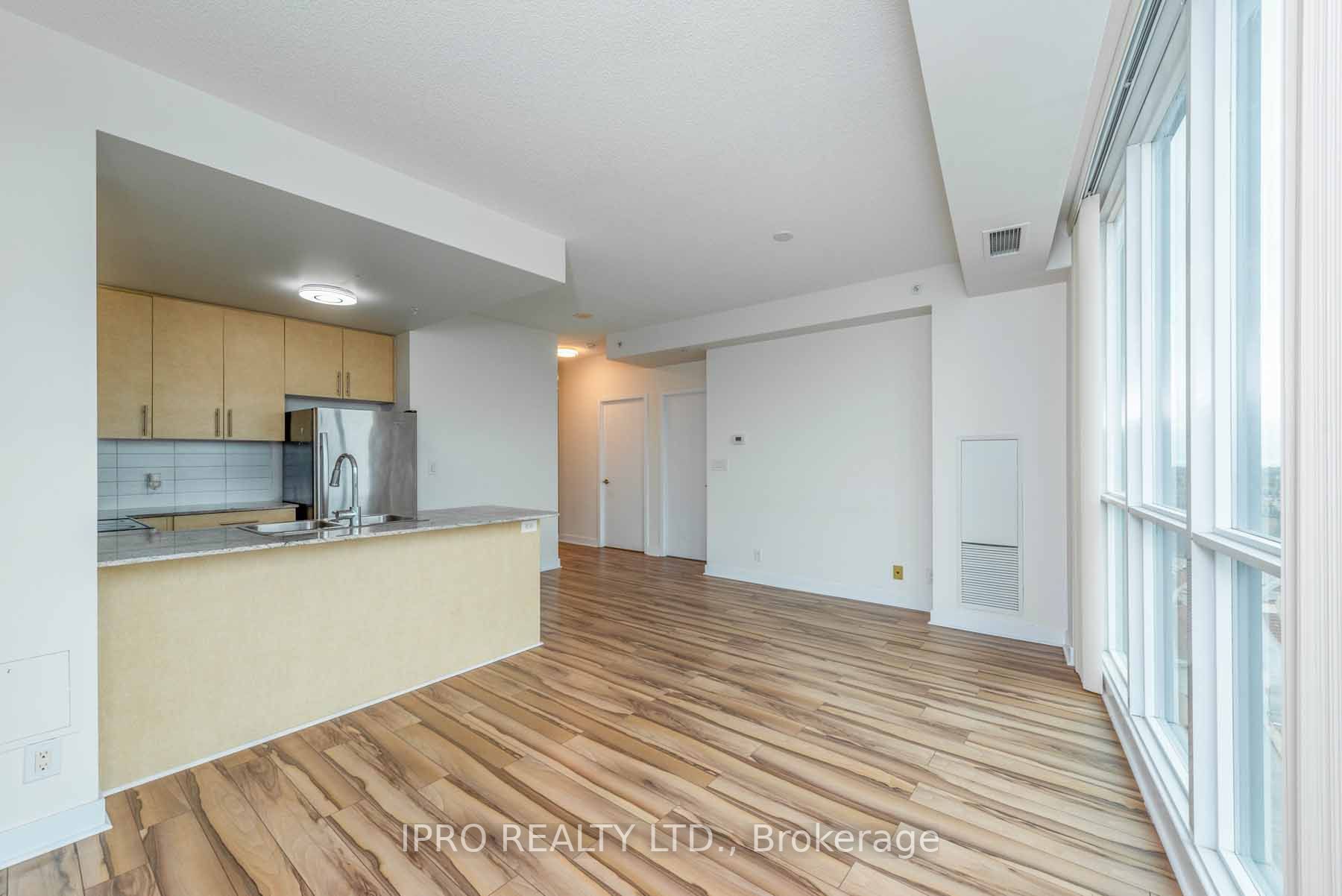 3985 Grand Park Dr, #1408
