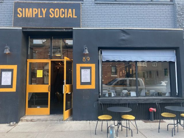 89 Roncesvalles Ave