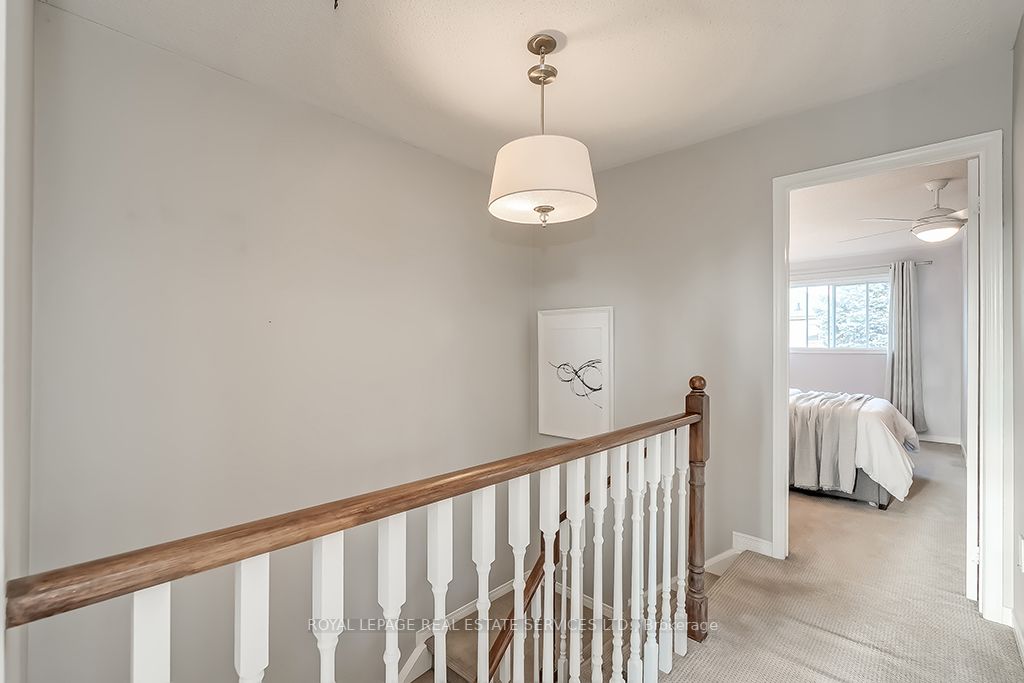 569 Eliza Crescent