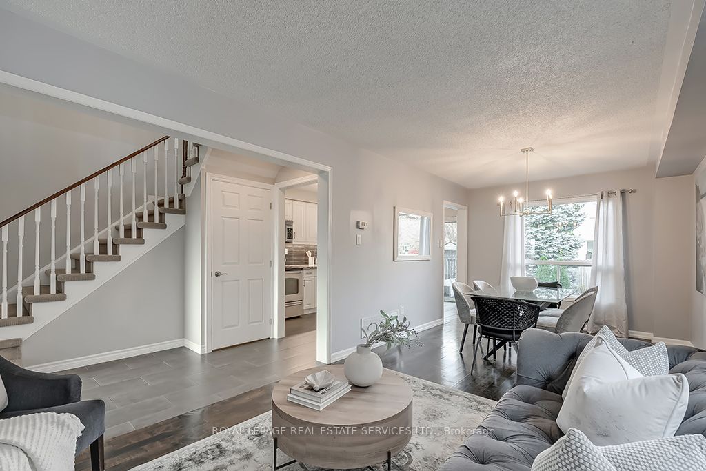 569 Eliza Crescent