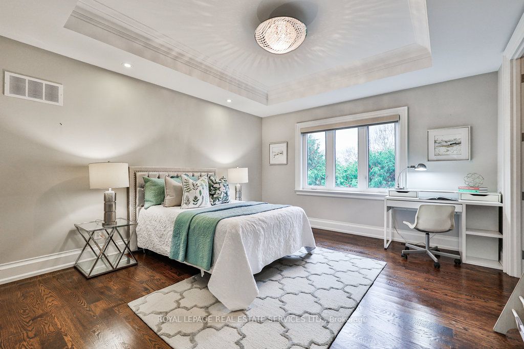 332 Sawyer Rd