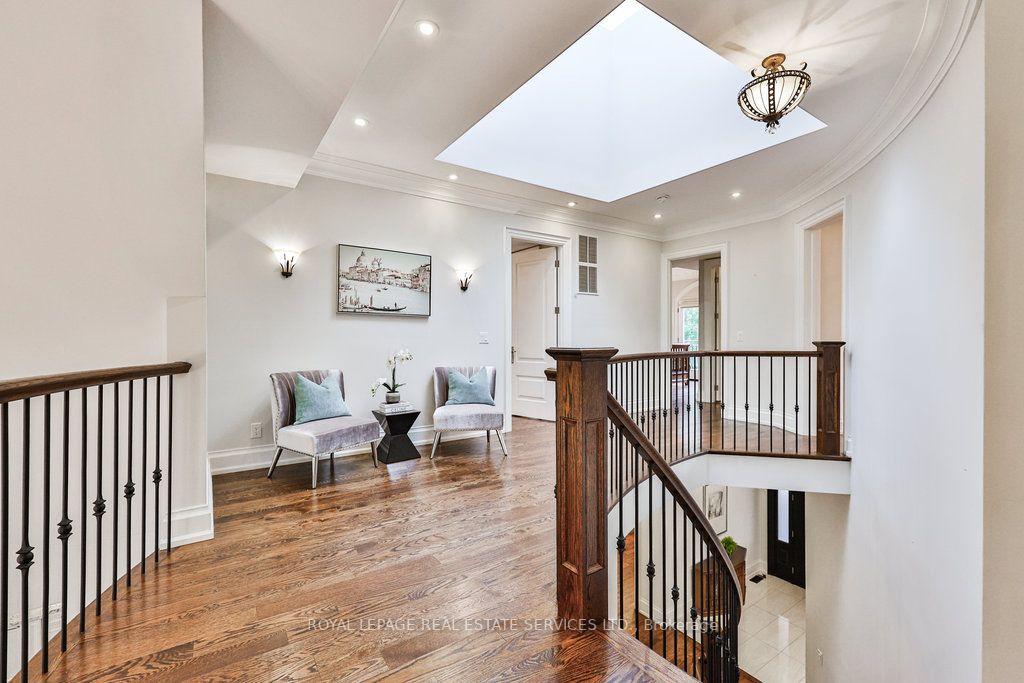 332 Sawyer Rd