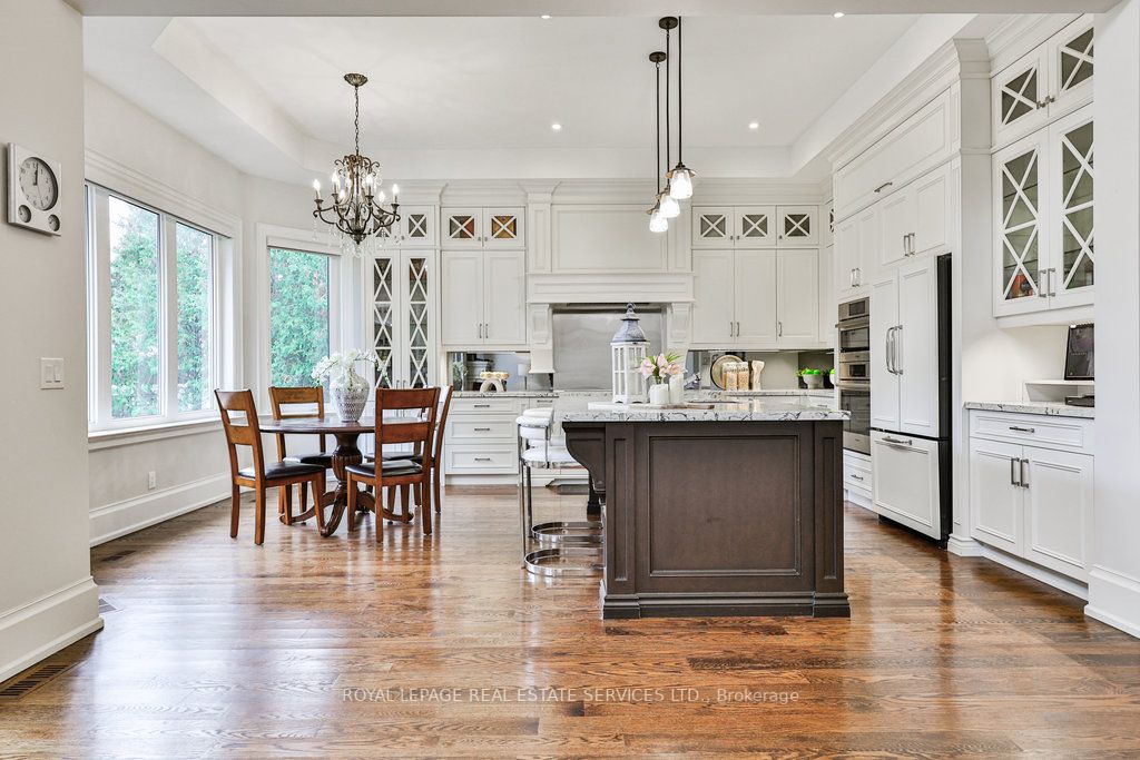 332 Sawyer Rd