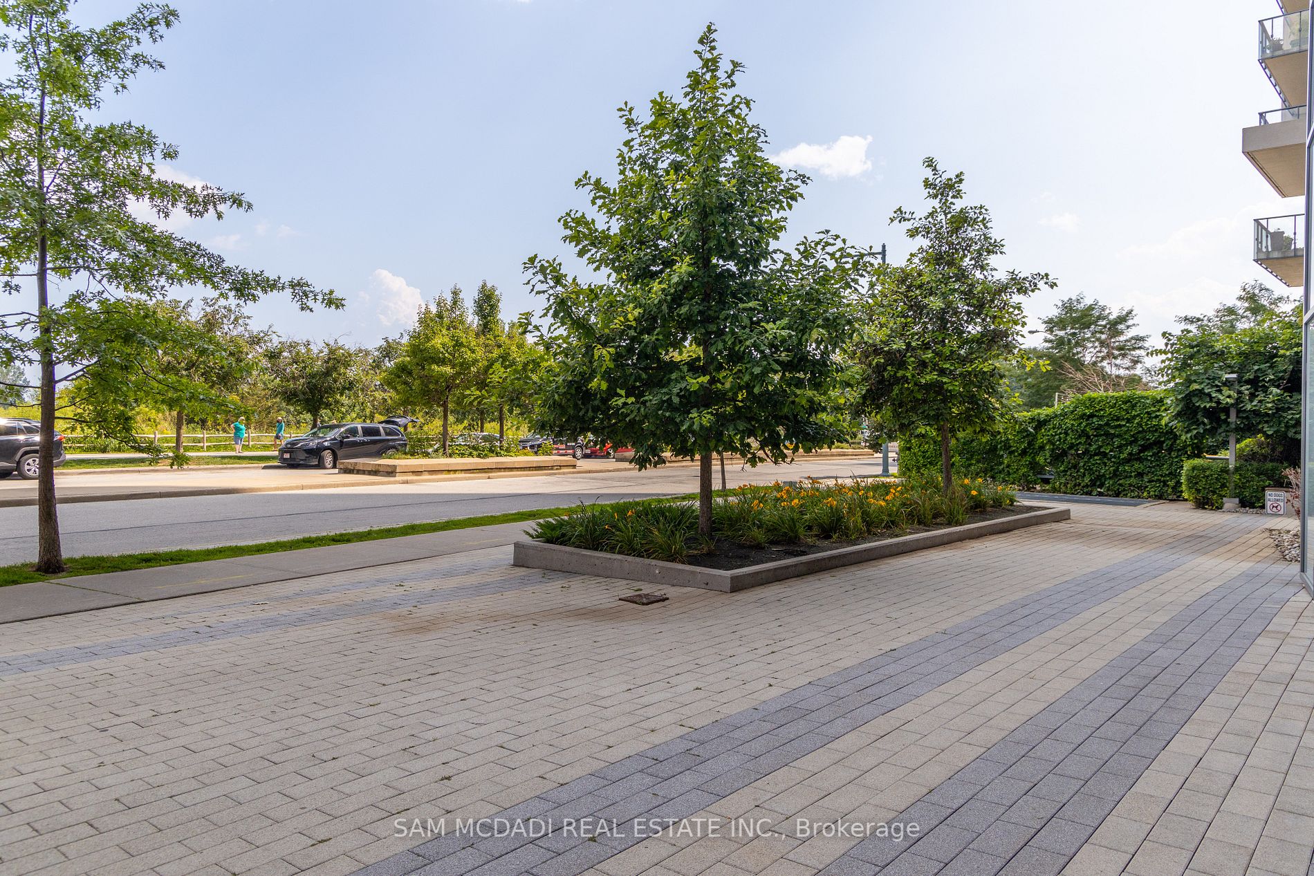 110 Marine Parade Dr, #8