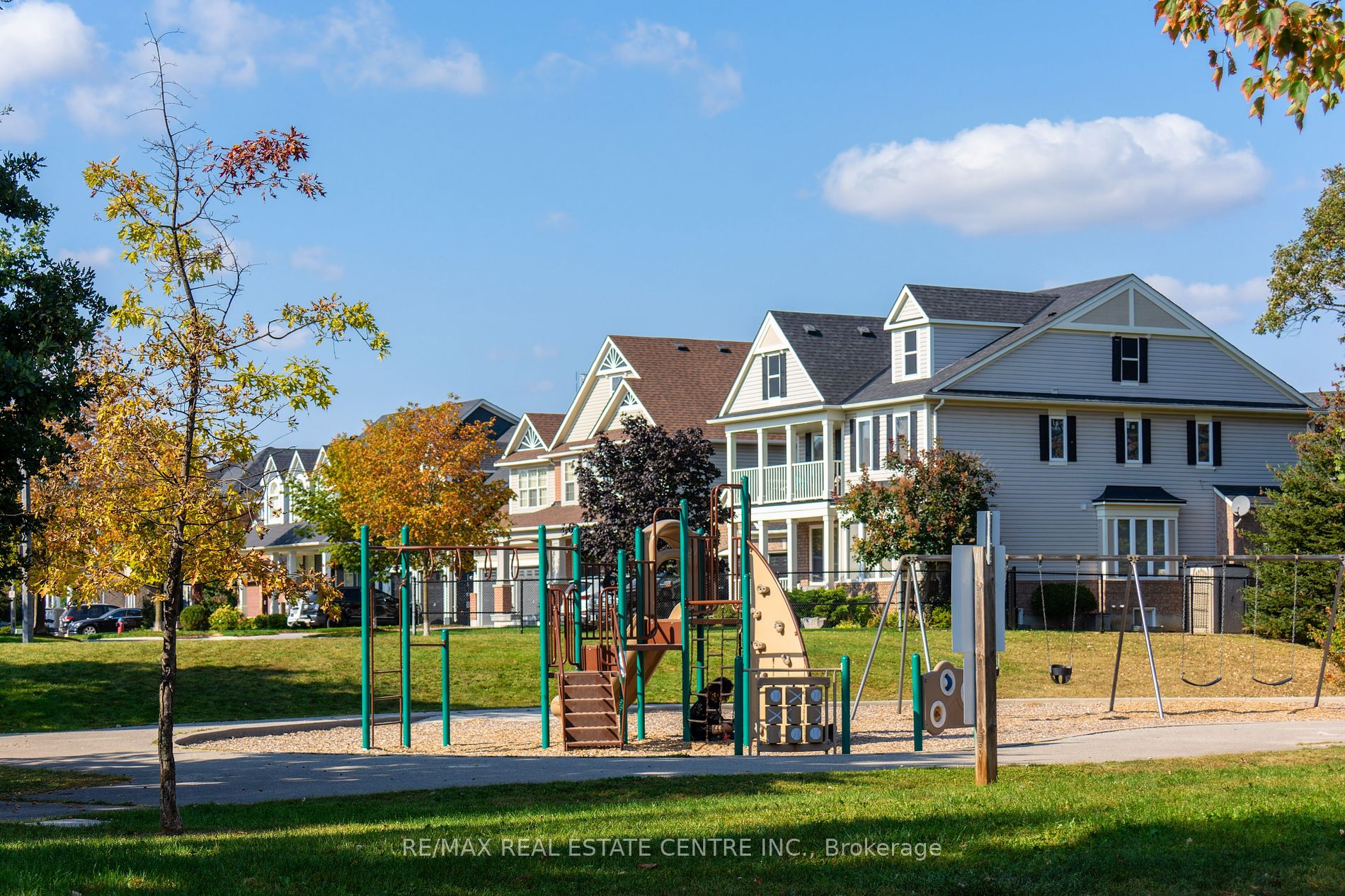 1399 Marshall Cres