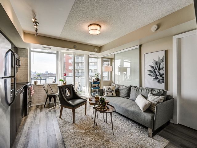 20 Joe Shuster Way, #1218