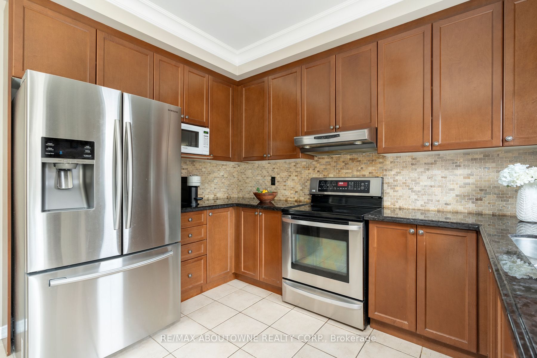 3108 Ferguson Dr