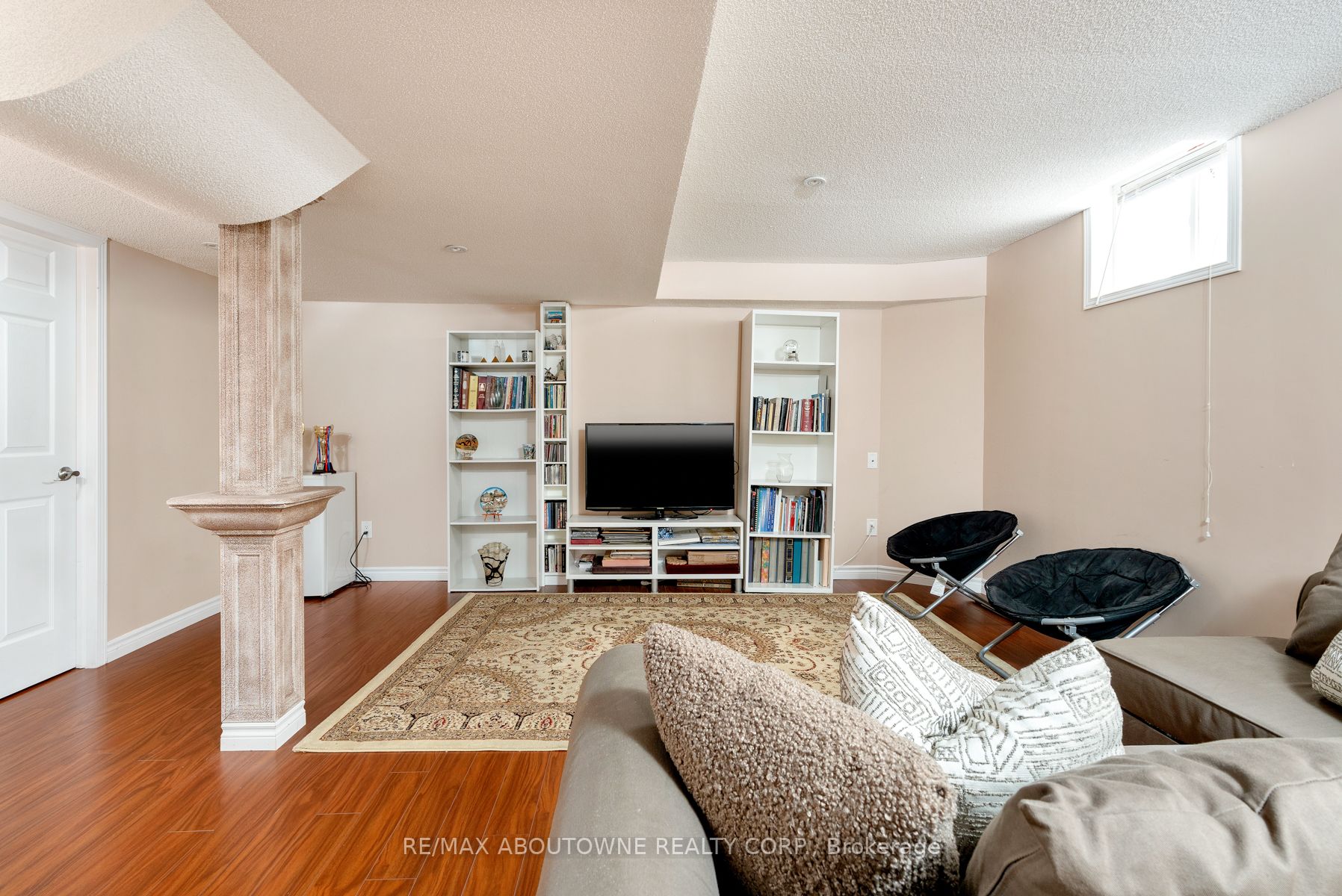 3108 Ferguson Dr
