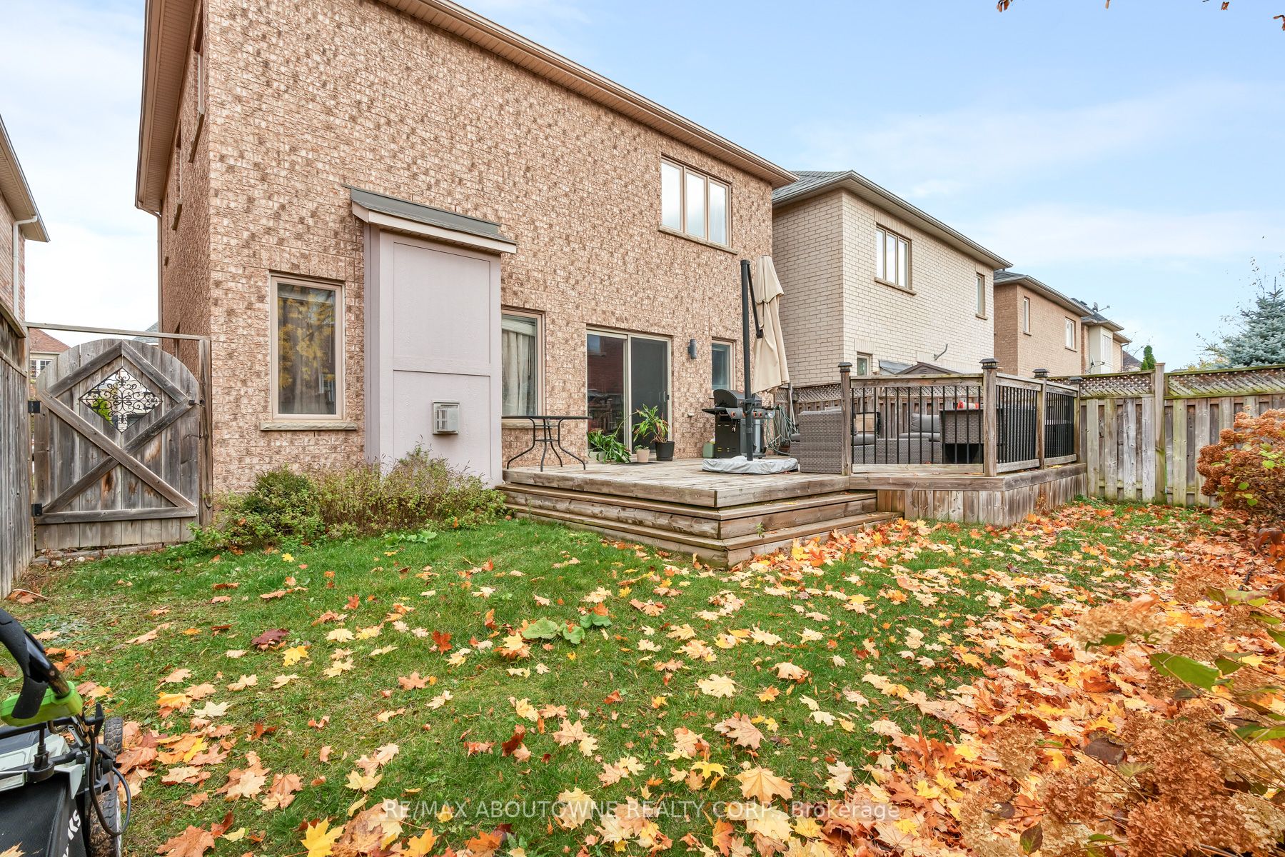3108 Ferguson Dr
