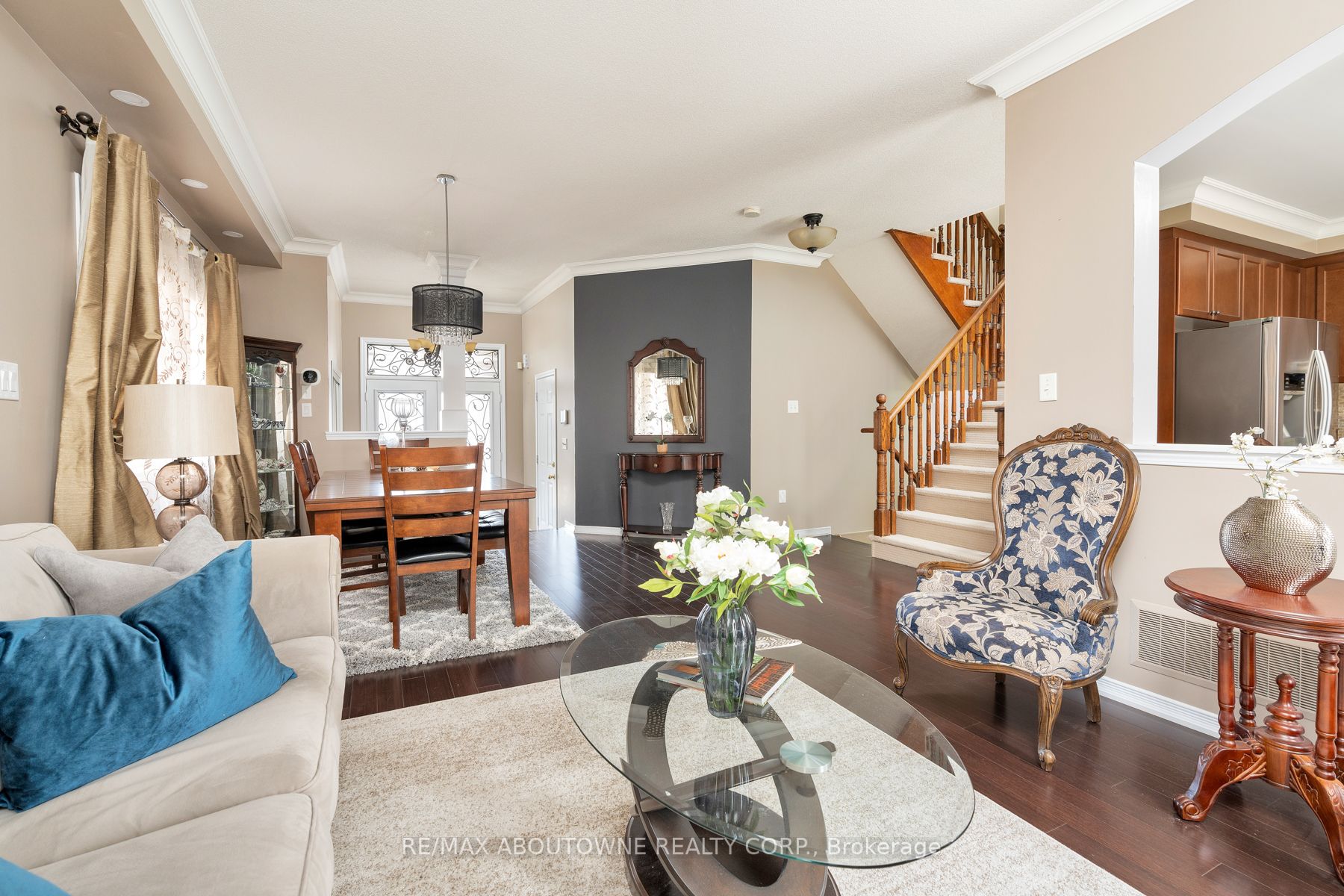 3108 Ferguson Dr