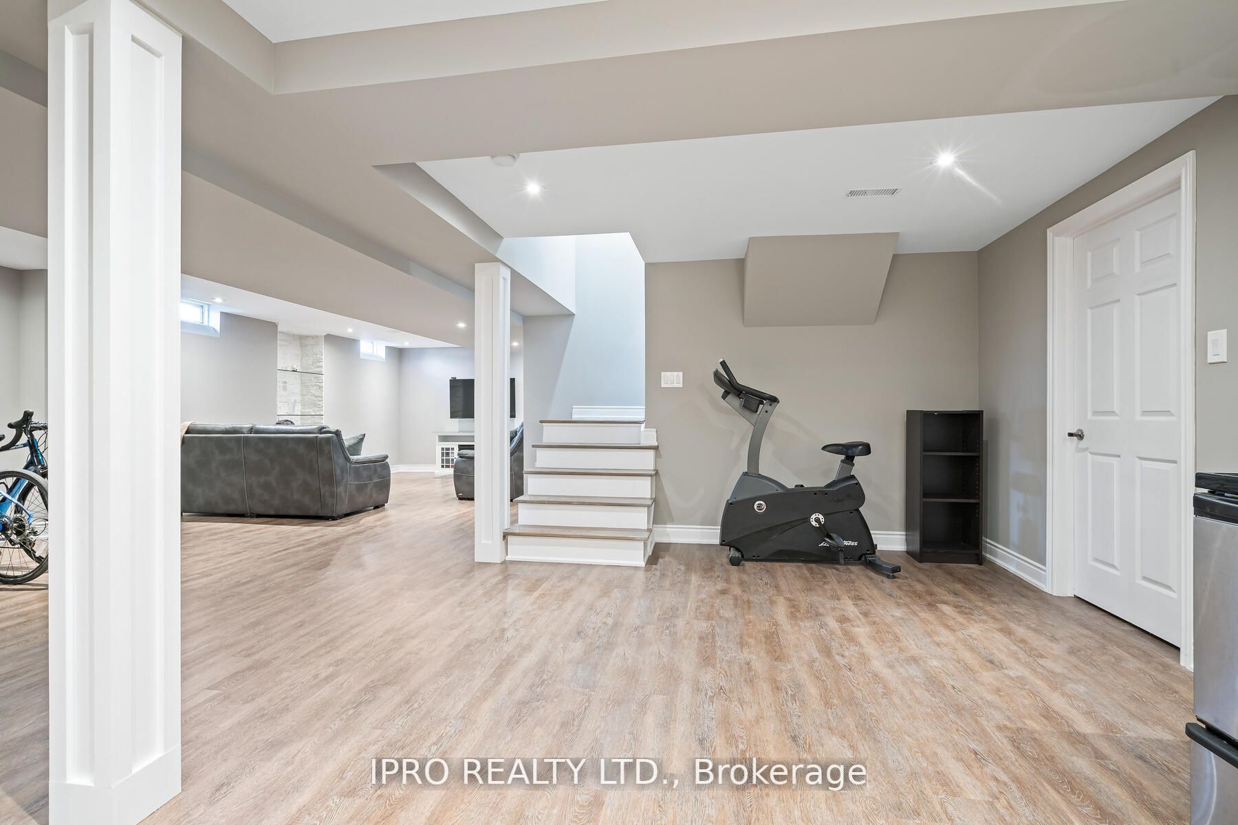 14 Harthill Crt