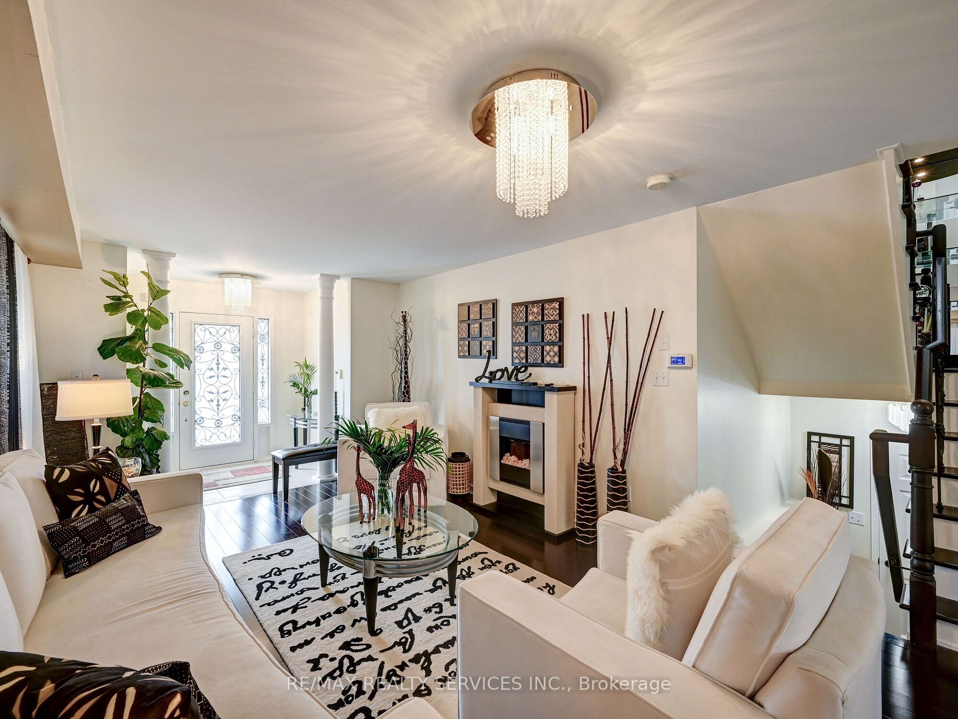 53 Oakmeadow Dr