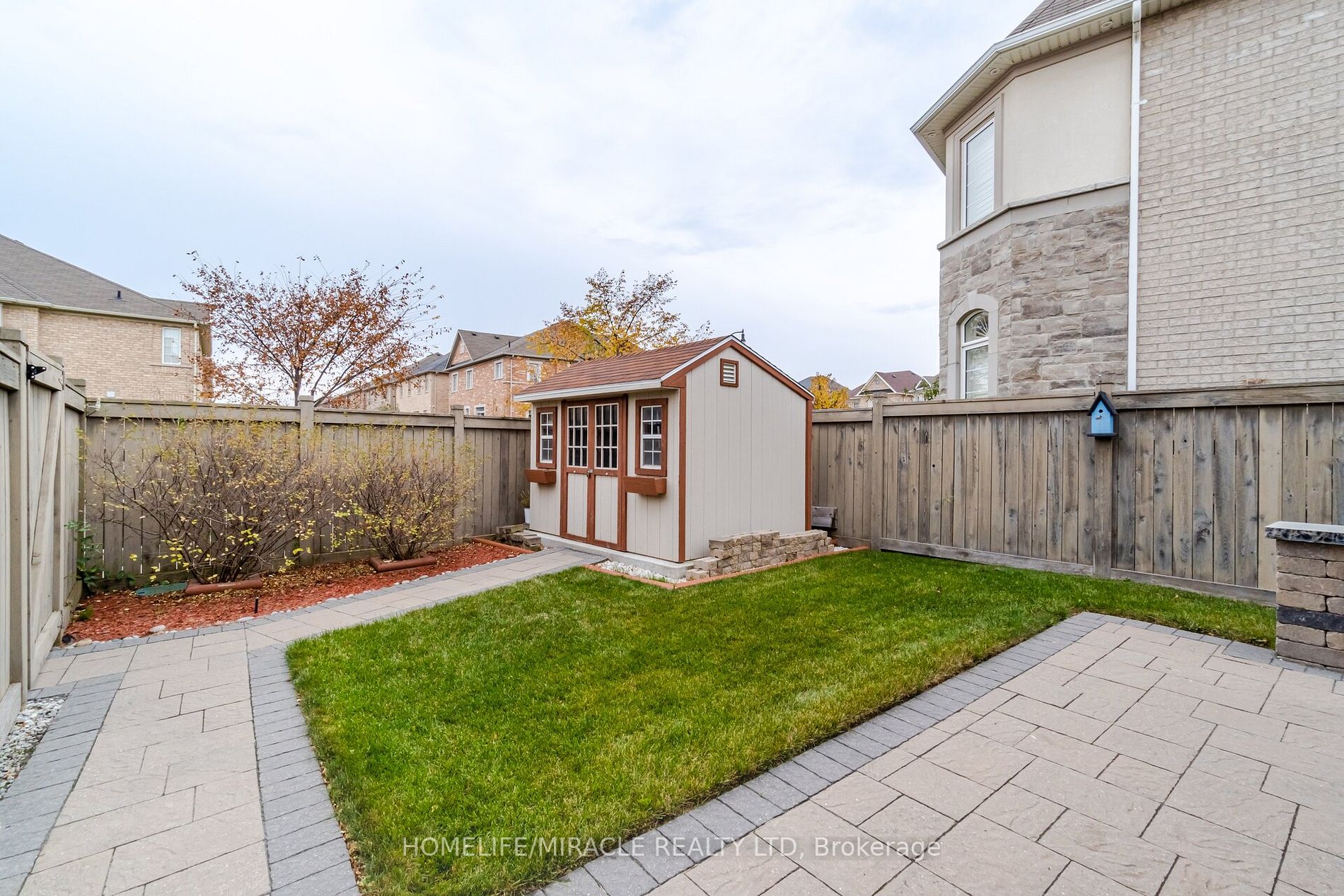 2 Ripple Street