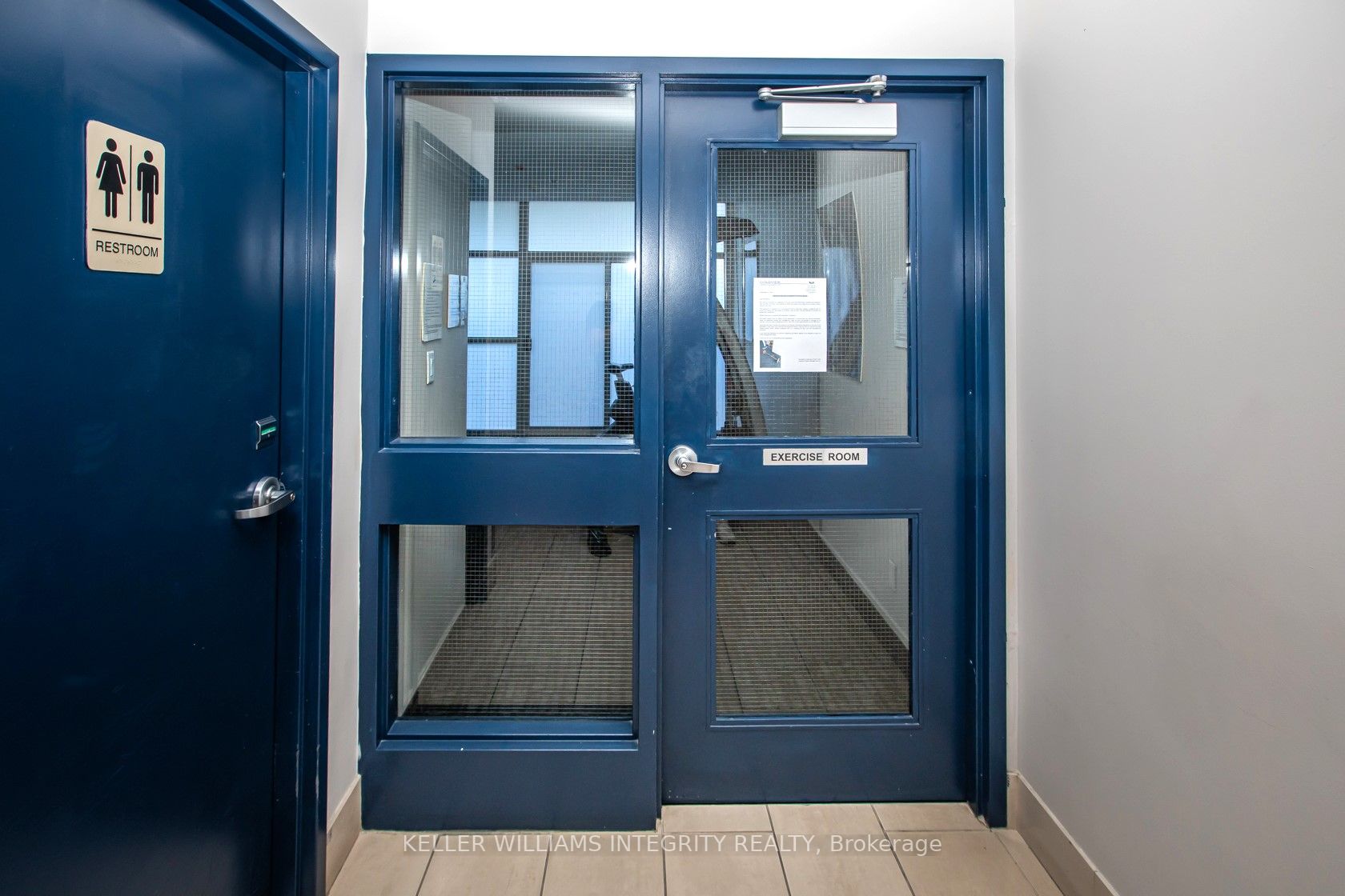 2464 Weston Rd, #402